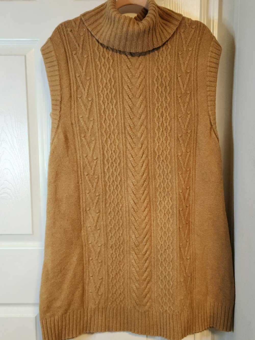 Free Assembly Camel Turtleneck Mini Sweater Dress Size XL.
